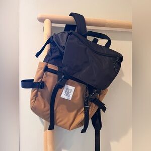 Topo Designs Rover Pack backpack Classic Khaki/Black